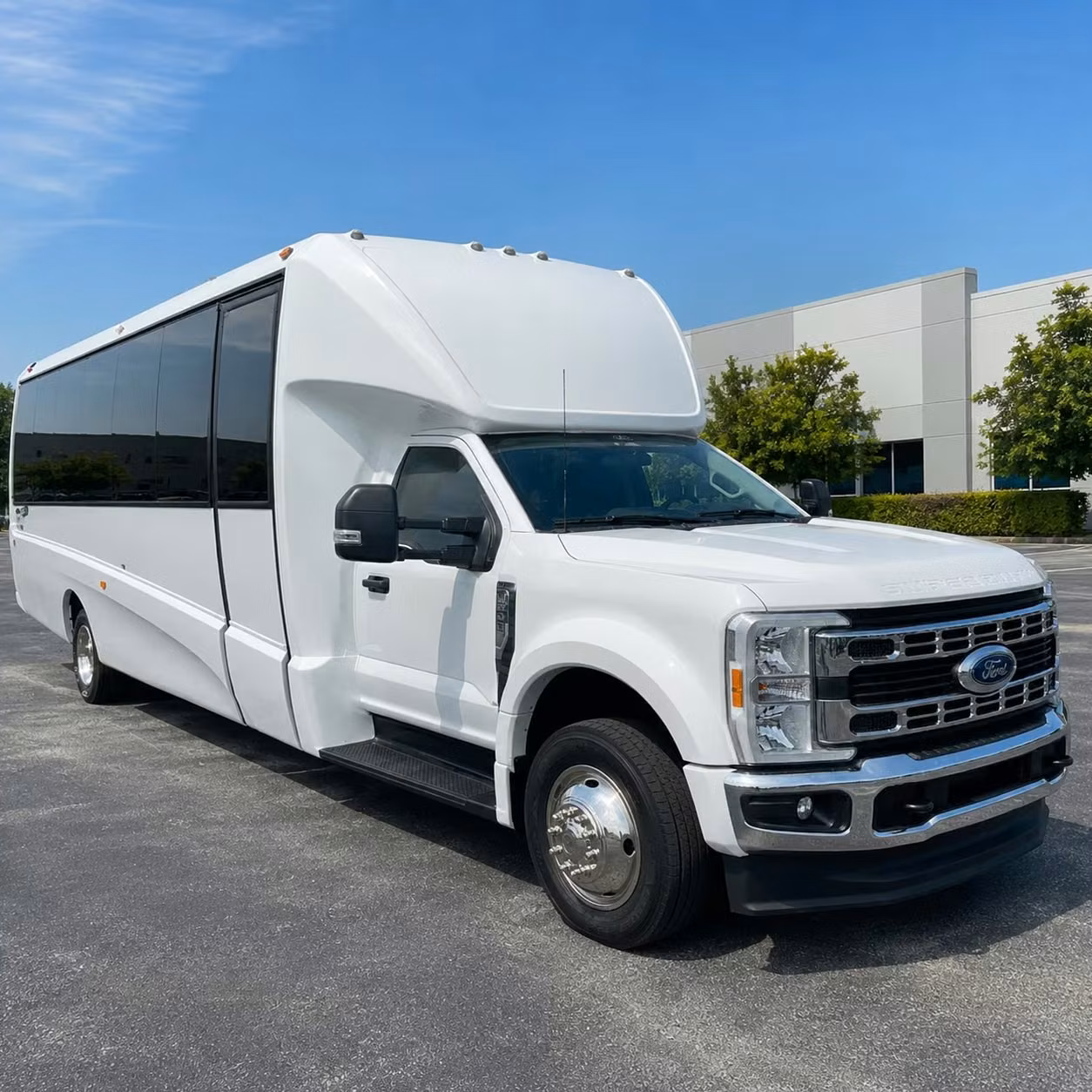 15 passenger minibus
