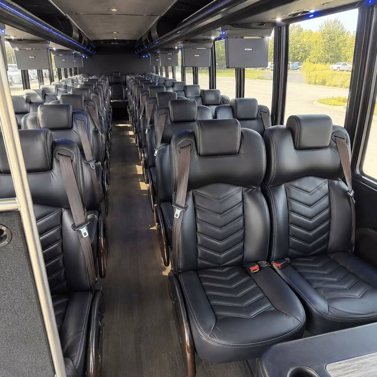 peachtree corners 20 passenger minibus rental